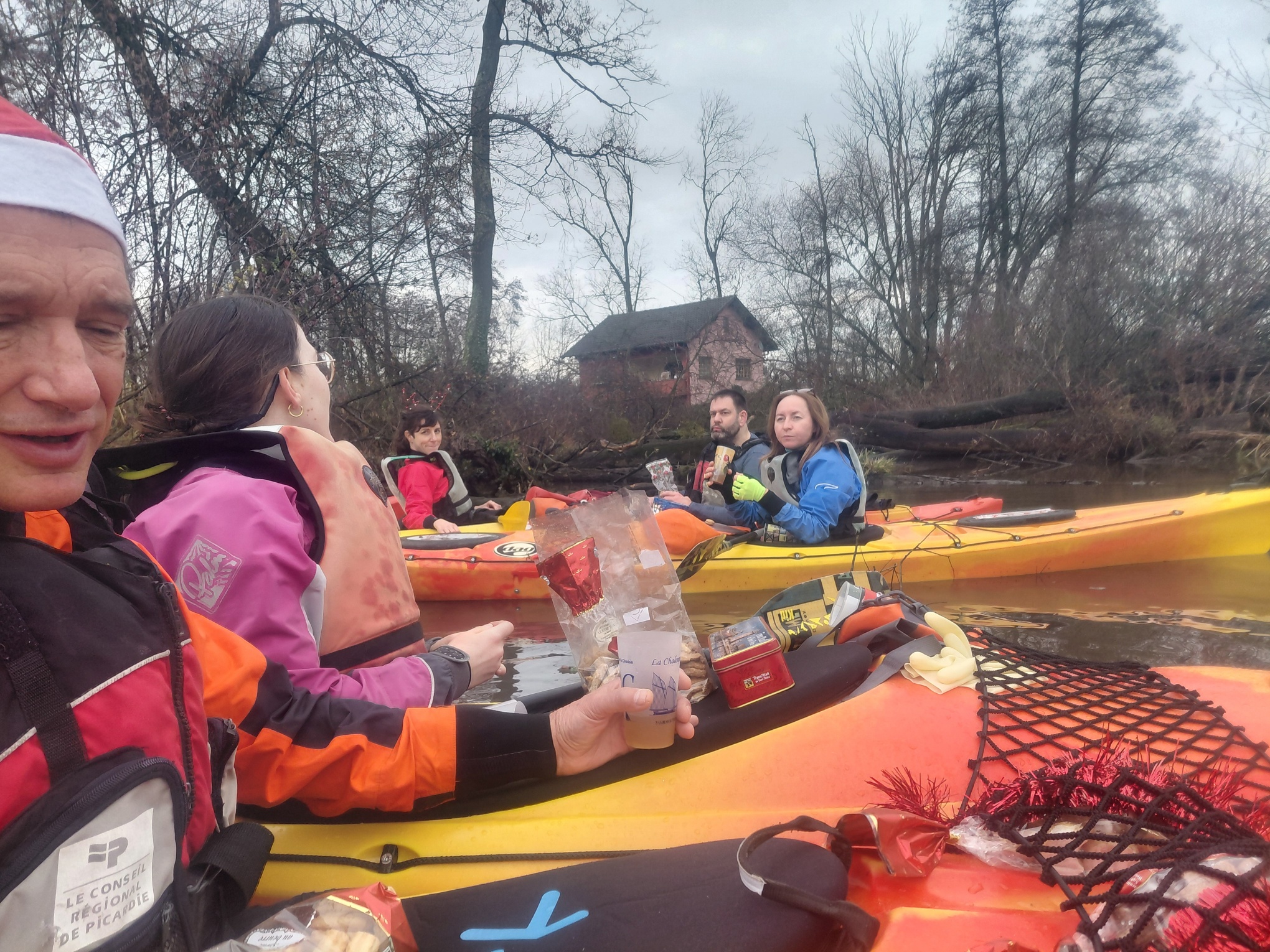 You are currently viewing Bredle et jus de pomme chaud